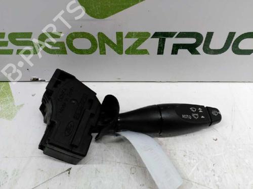 Used Steering column stalk FORD MONDEO III Saloon (B4Y) [2000-2007]  21430486