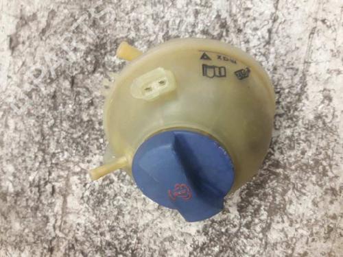 Ekspansjonstank VW NEW BEETLE (9C1, 1C1) [1998-2012]  21462342