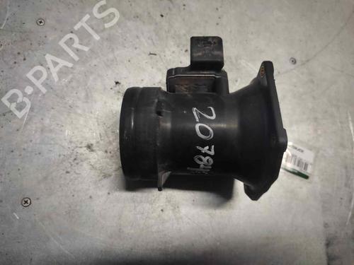 Used Mass air flow sensor VW GOLF IV (1J1) [1997-2008]  21399137