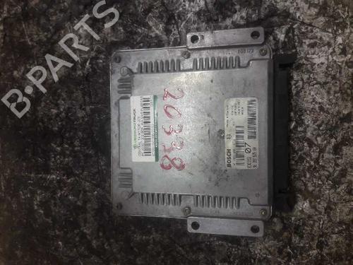 Used Engine control unit (ECU) PEUGEOT 306 Hatchback (7A, 7C, N3, N5) [1993-2003]  21469280