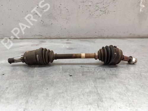 Used Left front driveshaft FIAT PUNTO (176_) 60 1.2 (176AP, 176AR, 176AQ, 176BB) (60 hp) 22733909