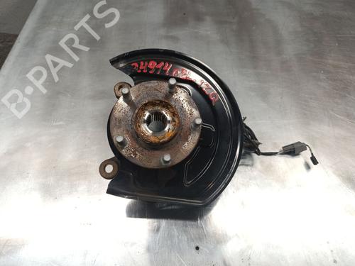 Used Left front steering knuckle NISSAN JUKE (F15) 1.6 DIG-T NISMO RS (218 hp) 30143373