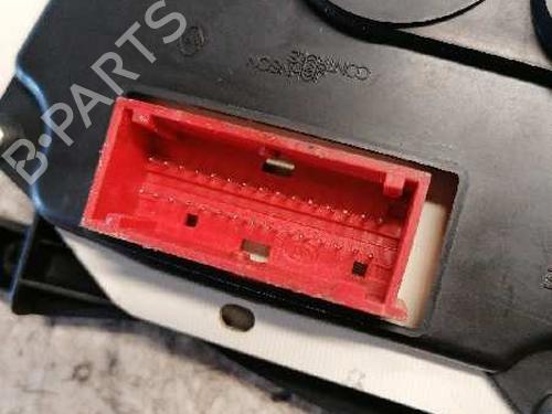 Instrument cluster NISSAN PRIMASTAR Van (X83)  | BP21482586C47 