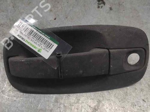 Used Front left exterior door handle NISSAN PRIMASTAR Van (X83) [2002-2025]  21414579