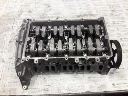 Used Cylinder head FORD MONDEO III (B5Y) [2000-2007]  21459555