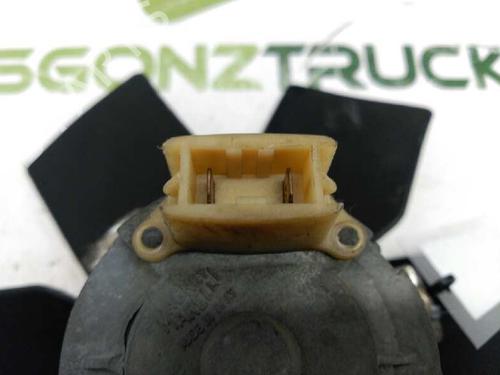 Radiator fan AUDI 80 B3 Saloon (893, 894, 8A2)  | BP21424977M35 