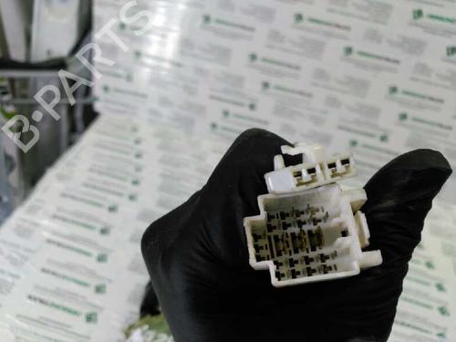 Switch KIA CARNIVAL II (GQ) 2.9 CRDi | BP21445441I30 