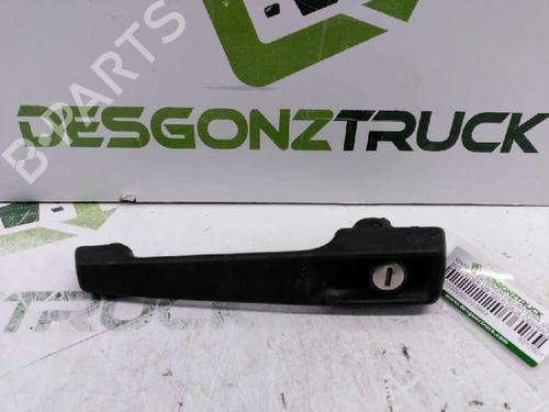 Used Front left exterior door handle MERCEDES-BENZ MB Van (W631) [1988-1996]  21428683