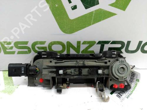 Klamka zewnętrzna drzwi przednich lewych AUDI A3 (8L1) 1.9 TDI | BP21430109C128 