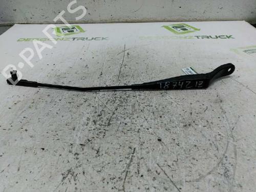 Used Front windshield wiper arm PEUGEOT 207 (WA_, WC_) [2006-2015]  21439013
