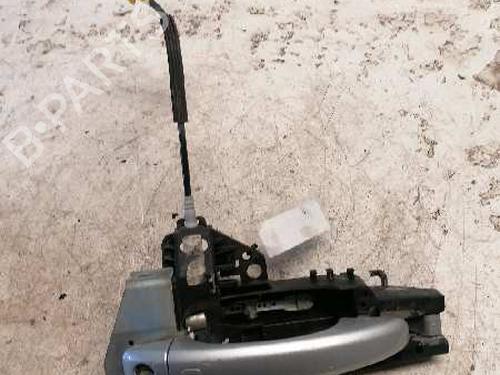Used Front left exterior door handle AUDI A4 B8 (8K2) [2007-2017]  21481392