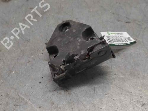 Used Tailgate lock NISSAN PRIMASTAR Van (X83) [2002-2025]  21414603