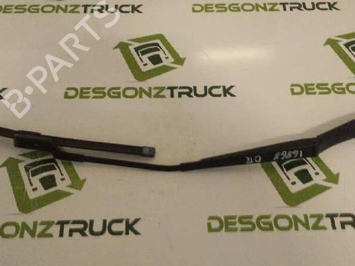 Used Front windshield wiper arm HYUNDAI i30 (FD) 1.6 CRDi (90 hp) 21424843