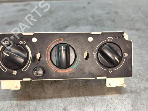 Climate control PEUGEOT 306 (7B, N3, N5) 2.0 HDI 90 BP26009775I5