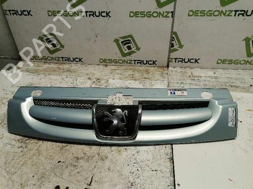 Used Grille PEUGEOT PARTNER Box Body/MPV (5_, G_) [1996-2025]  21479293