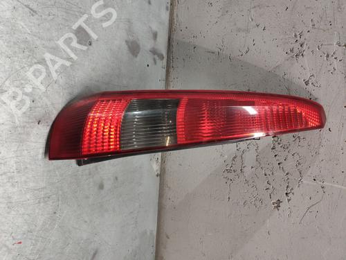 Used Left taillight FORD FIESTA V (JH_, JD_) [2001-2014]  22248114