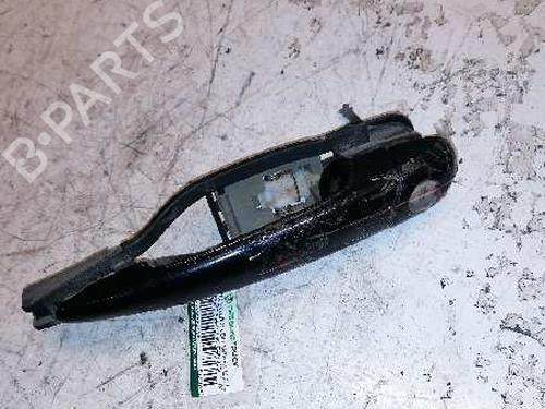 Used Front left exterior door handle BMW 3 (E46) 323 i (170 hp) 21475159