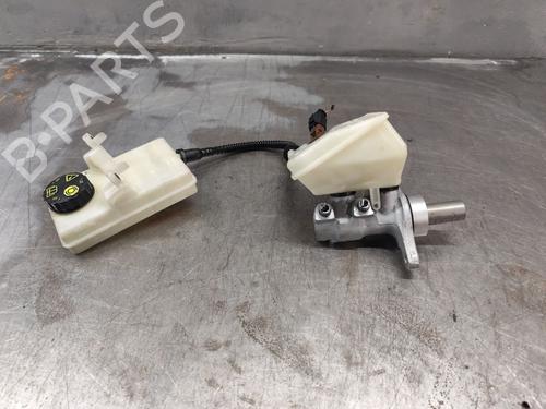 Used Brake master cylinder Brake master cylinder 38556936 38556936