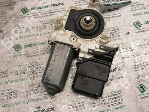 Used Right rear window motor SEAT LEON (1M1) [1999-2006]  21473591