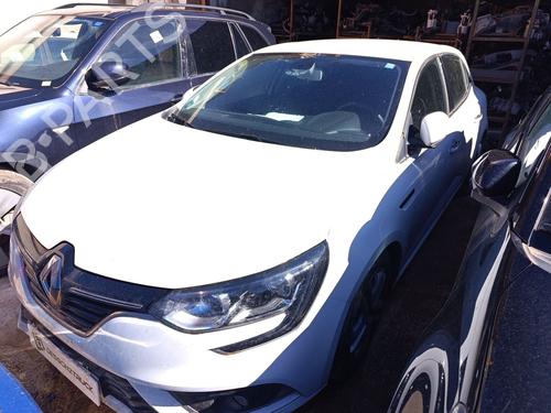 Left front indicator RENAULT MEGANE IV Hatchback (B9A/M/N_) 1.5 Blue dCi 115 (B9A6) | BP27608908C32 