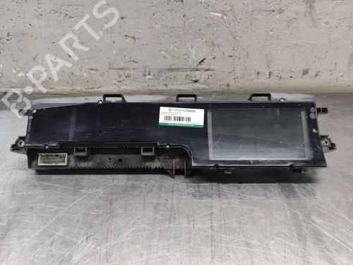 Used Instrument cluster RENAULT SCÉNIC II (JM0/1_) 1.5 dCi (JM02, JM13) (101 hp) 32011011