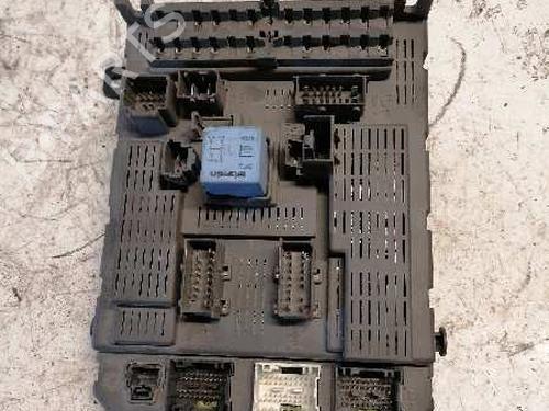 Sikringsdåse CITROËN C5 I (DC_) [2001-2005]  21480079