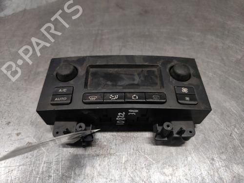 Used Climate control Climate control 37639996 37639996
