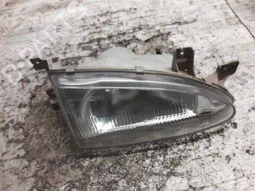 Used Right headlight HYUNDAI ACCENT I (X-3) 1.3 i 12V (84 hp) 21472857