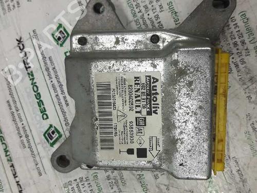 Kollisjonspute styreenhet OPEL VIVARO A Van (X83) [2001-2015]  21453775