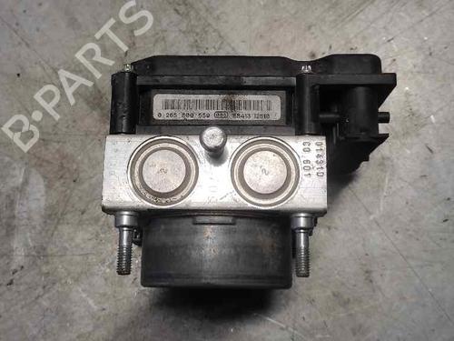 Used ABS pump RENAULT SCÉNIC II (JM0/1_) [2003-2010]  21401782