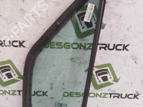 Used Front left quarter glass Front left quarter glass 39638445 39638445