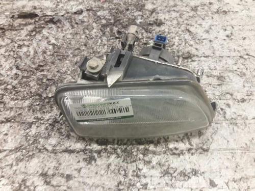 Used Right front fog light CITROËN SAXO (S0, S1) [1996-2004]  21461317