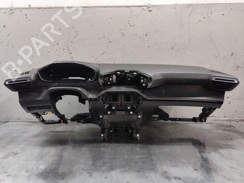 Tableau de bord PEUGEOT 208 II (UB_, UP_, UW_, UJ_) 1.5 BlueHDI 100 (102 hp) 31147633