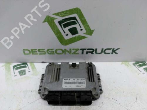 Used Engine control unit (ECU) RENAULT SCÉNIC II (JM0/1_) [2003-2010]  21431033