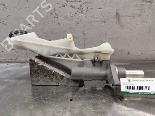 Used Brake master cylinder MAZDA CX-5 (KE, GH) 2.2 D (KE2FW) (150 hp) 30934446