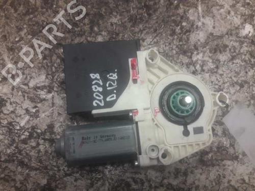 Left front window motor SEAT LEON (1P1) | BP21468067E21