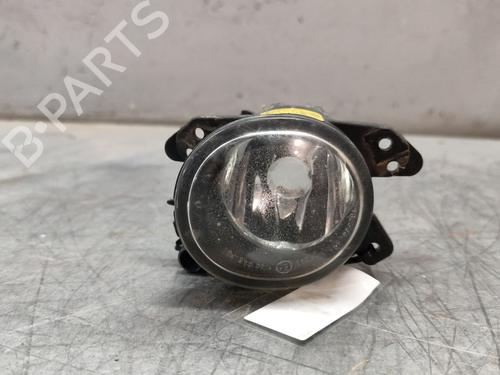 Used Right front fog light MERCEDES-BENZ B-CLASS Sports Tourer (W245) [2005-2011]  25772367