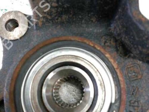 Used Right front steering knuckle CITROËN XSARA (N1) 1.9 D (68 hp) 21446967