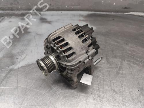 Used Alternator Alternator SEAT LEON (5F1) 1.6 TDI (110 hp) 21558796 21558796