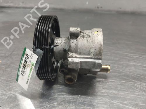 Used Steering pump RENAULT TRAFIC II Van (FL) [2001-2026]  32508000