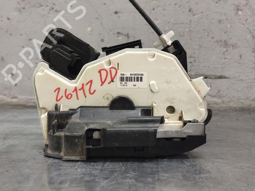 Højre fortil lås SKODA FABIA III (NJ3) 1.4 TDI (90 hp) 31147626