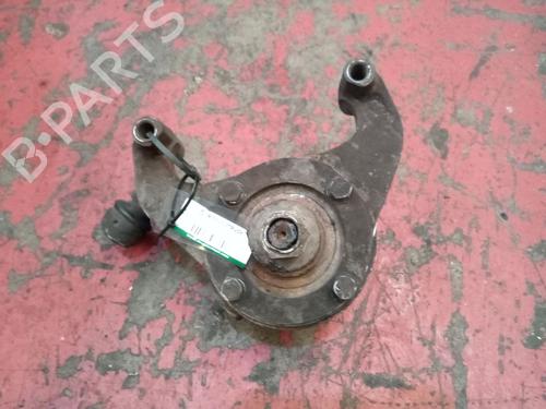 Used Right front steering knuckle NISSAN TRADE Van [1993-1998]  21483532