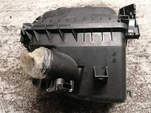 Air filter box TOYOTA AURIS (_E18_)  | BP21474117M87 