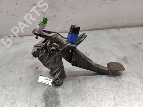 Clutch pedal DACIA DOKKER MPV (KE_)  | BP22734188I13 