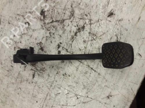 Used Clutch pedal BMW 3 (E46) 320 d (136 hp) 21459588