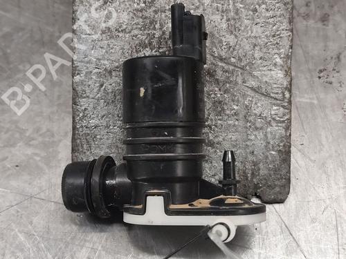 Sprinklervæskepumpe PEUGEOT 5008 II (MC_, MJ_, MR_, M4_) 1.5 BlueHDi 130 (MCYHZJ, MCYHZR, MCYHZX) (131 hp) 30598196