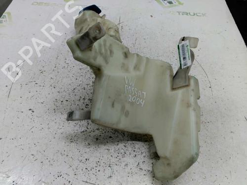 Used Windscreen washer tank VW PASSAT B5.5 (3B3) 1.9 TDI (130 hp) 21442239