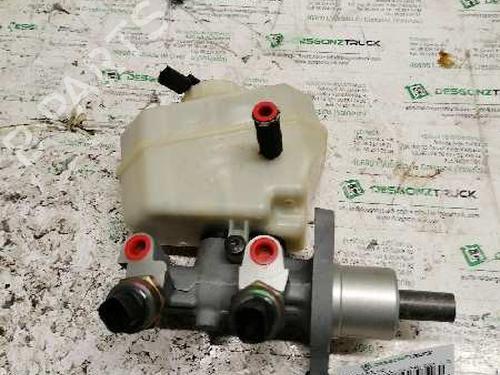 Used Brake master cylinder BMW 3 Compact (E46) 318 ti (143 hp) 24530914