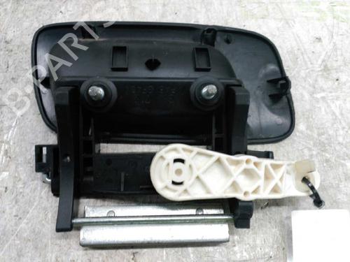 Venstre bak utvendig håndtak OPEL ZAFIRA A MPV (T98) 1.6 (F75) | BP21435816C130