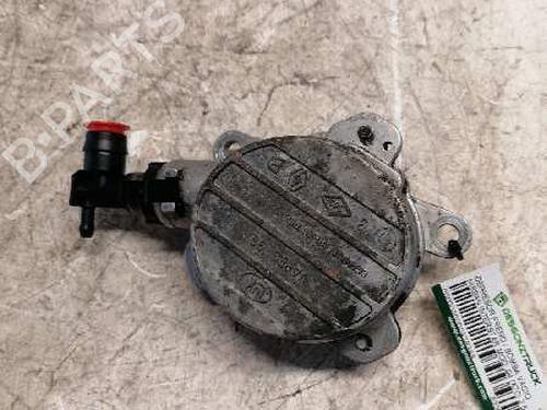 Used Vacuum pump NISSAN INTERSTAR Van (X70) [2002-2025]  21481846